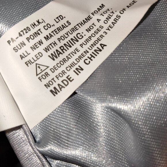 New Silver Beaded/Sequined Snowflake Tree Skirt - Picture 11 of 12